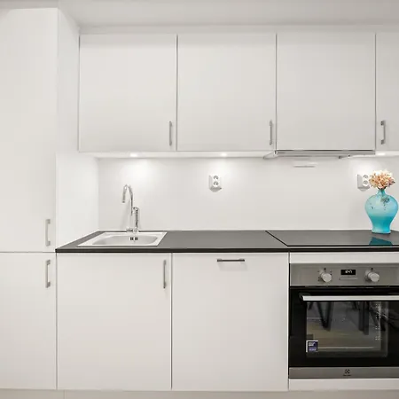 Scandpoint6 Near Airport, Train And Shopping Apartament